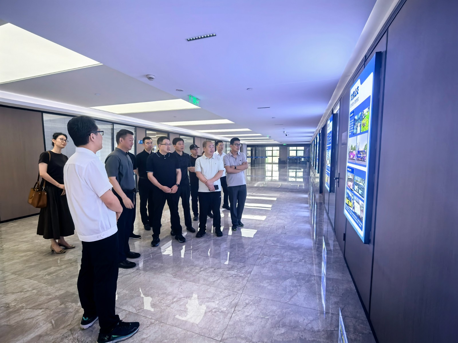 对标先进拓思路 公交服务谋新篇——衢州公交赴鹰潭、金华、杭州三地开展交流学习
